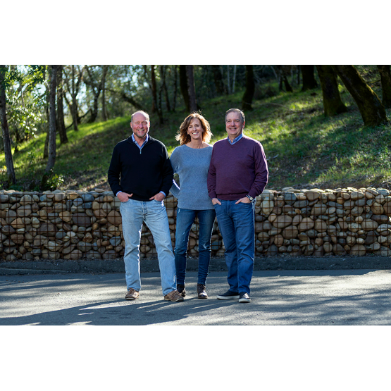 owners of amici cellars